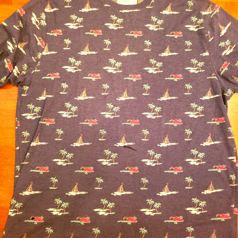Free Planet mens XXL Hawaiian Tee